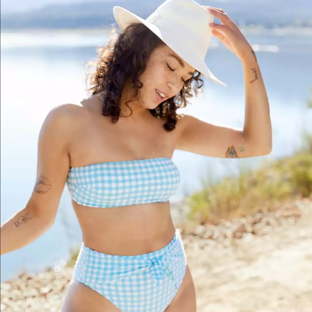 RARE AERIe BIKINI TOP